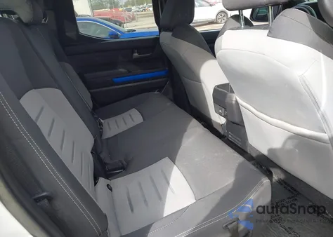 2024 Toyota Tacoma Trd Sport from USA, damaged, VIN 3TYKB5FN4RT00498